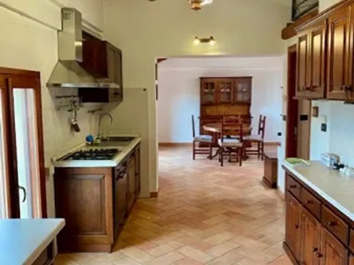 Appartamento quadrilocale in affitto in Ferrara