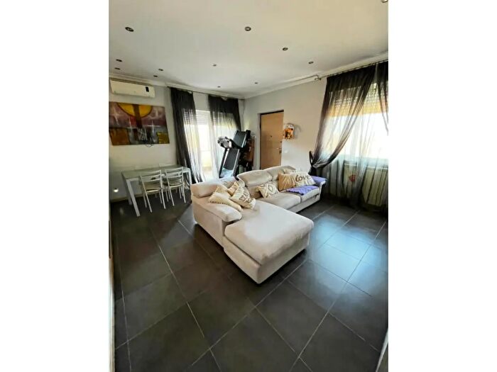 Appartamento bilocale in vendita in Via Desulo, Fiumicino