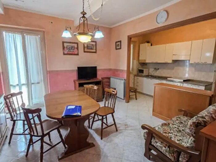 Appartamento trilocale in vendita in Via San Rocco, Vignanello