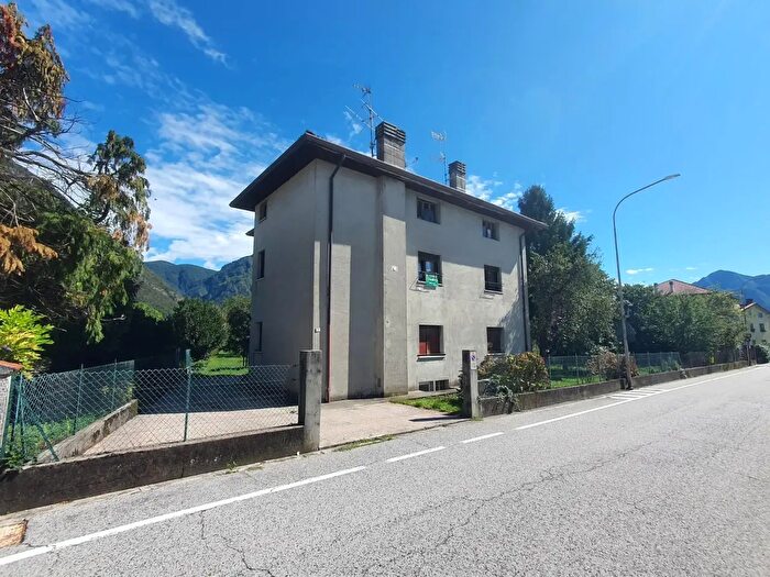 Appartamento trilocale in vendita in Tolmezzo