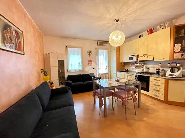 Appartamento trilocale in vendita in Via Borgo Rinascimento, Riese Pio X