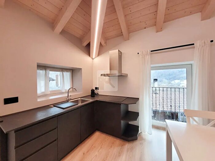 Appartamento bilocale in vendita in Via Piave, Ledro