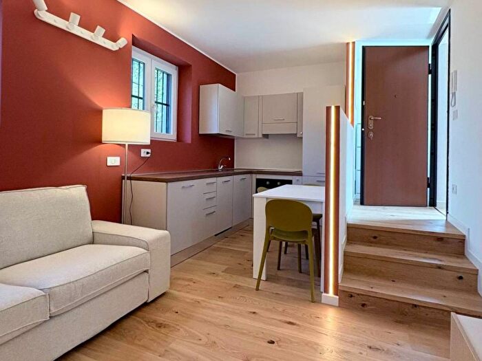 Appartamento bilocale in affitto in Via Corno di Cavento, San Siro, Milano