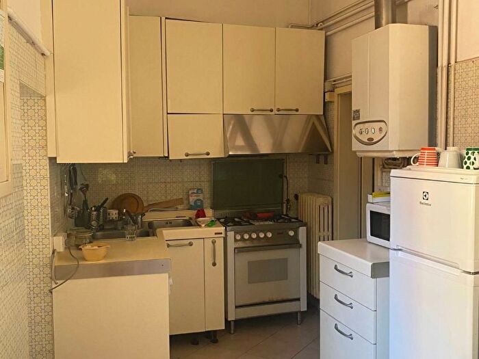 Appartamento trilocale in affitto in Via Schiavonia, Centro Storico, Bologna