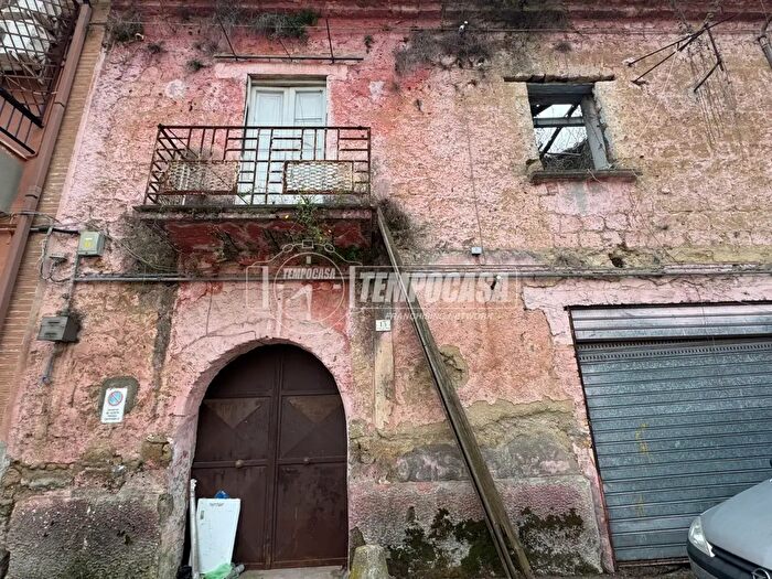 Appartamento in vendita in Vicolo Alberto Pinto, Caserta