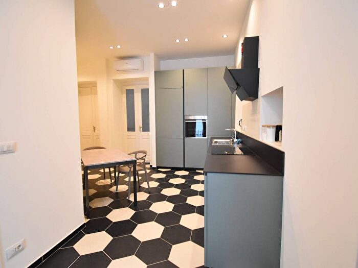 Appartamento trilocale in affitto in Via Aurelio Saffi, Cit Turin, Torino