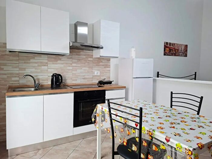 Appartamento monolocale in affitto in Buti