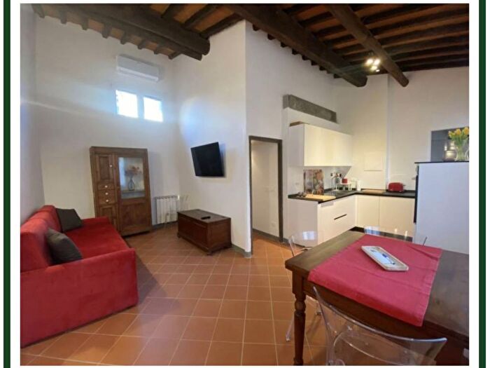 Appartamento con 5 locali in affitto in Via Maggio, Ponte Vecchio Pitti, Firenze