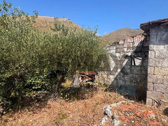 Casa bilocale in vendita in Formia