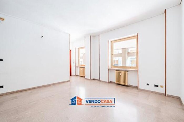 Appartamento trilocale in vendita in Corso Galileo Ferraris, Cuneo