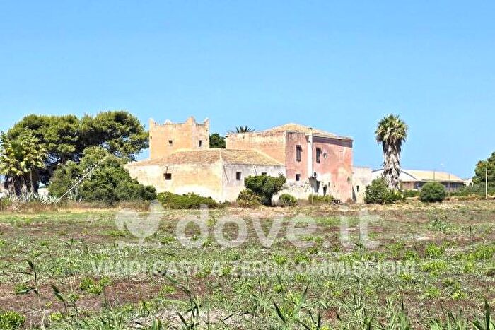 Casa con 6 locali in vendita in Contrada Giunchi, Marsala