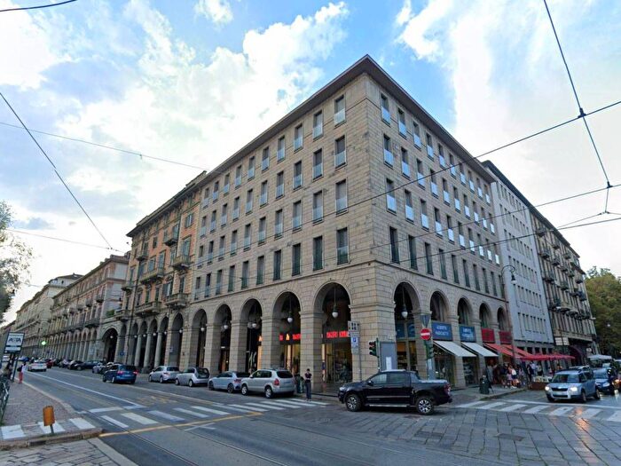 Appartamento bilocale in affitto in Via Cernaia, Quadrilatero Romano, Torino