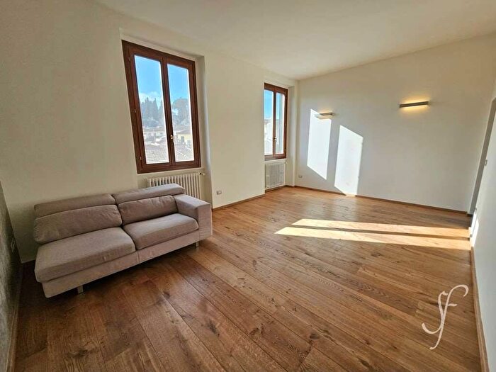 Appartamento con 5 locali in affitto in GAVINANA, Gavinana, Firenze
