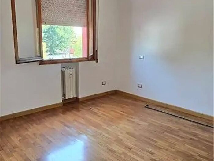 Appartamento trilocale in vendita in Mirandola