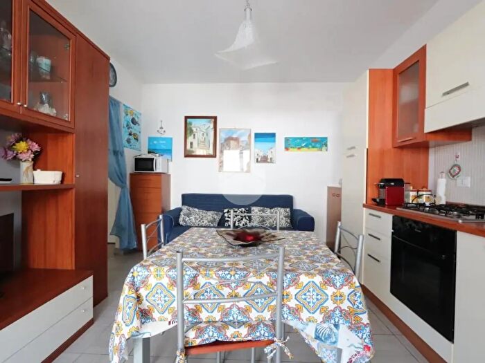 Appartamento trilocale in vendita in Via Rimini, Tortoreto