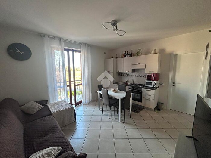 Appartamento bilocale in vendita in Via Mozart, Castel Mella