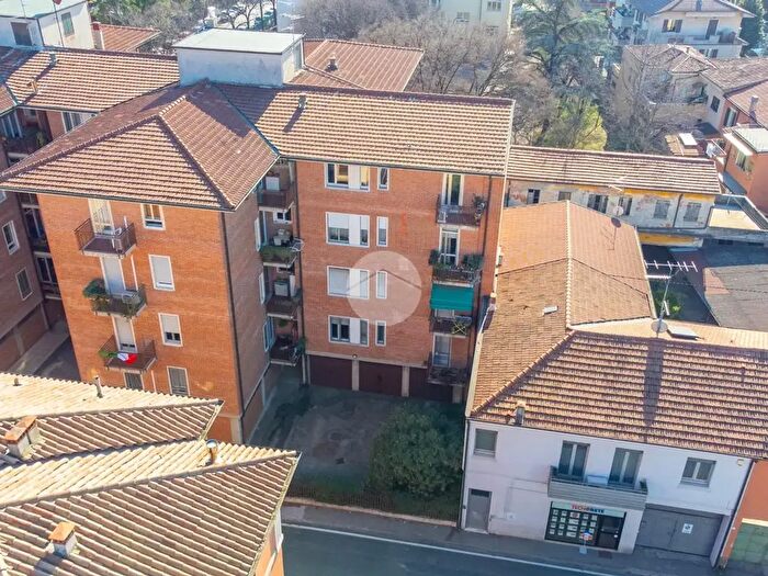 Appartamento quadrilocale in vendita in Via Galileo Galilei, Verona