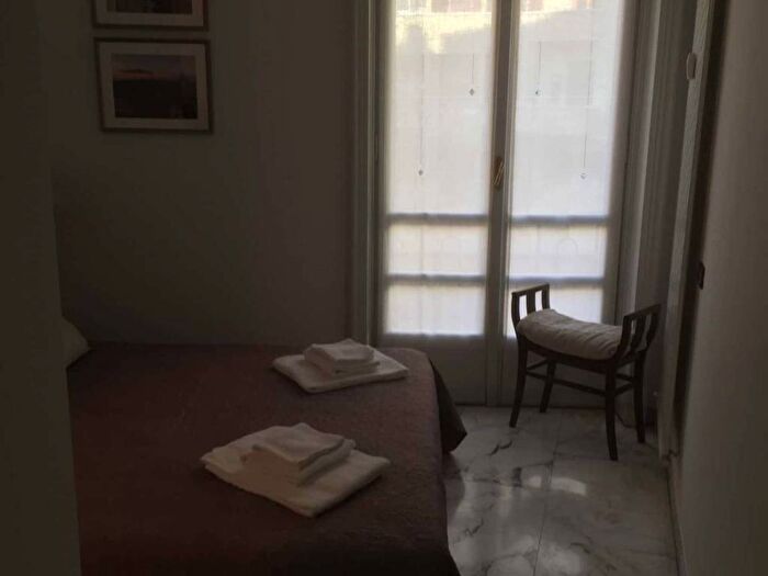 Appartamento bilocale in affitto in Via Monte Leone, Monte Rosa Lotto, Milano
