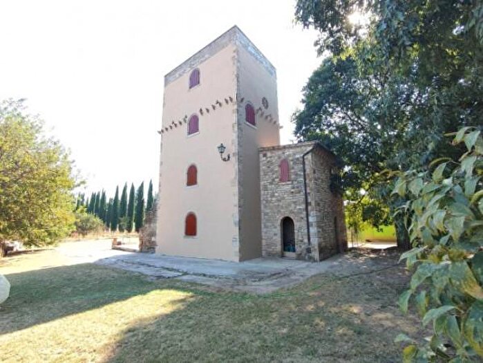 Casa con 5 locali in vendita in San Michele, Orte