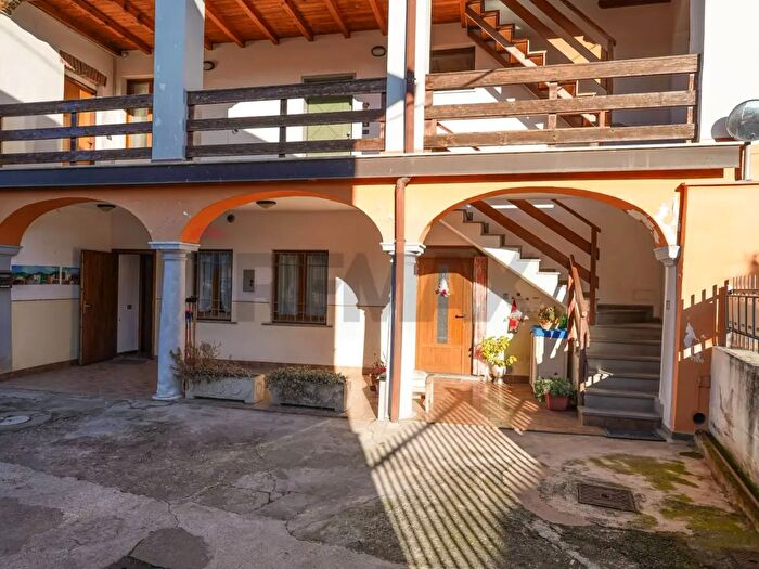 Appartamento bilocale in vendita in Via Trento, Bonate Sopra