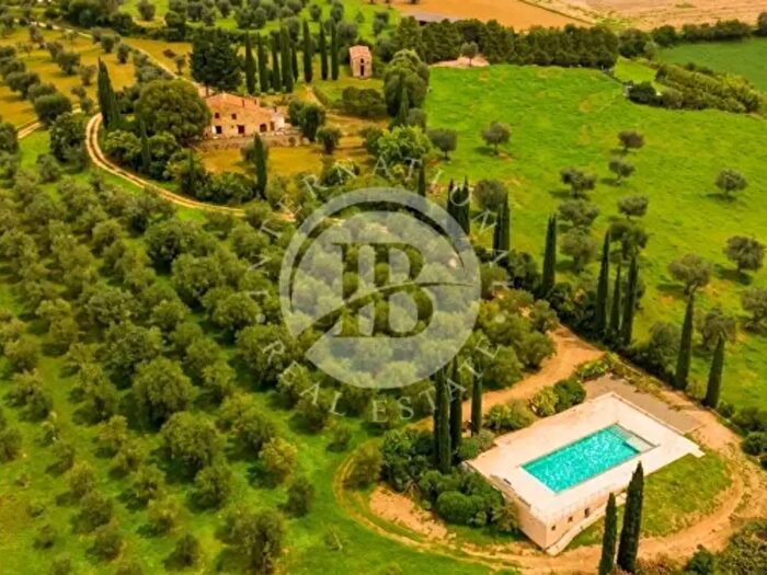 Casa con 6 locali in vendita in Campagnatico