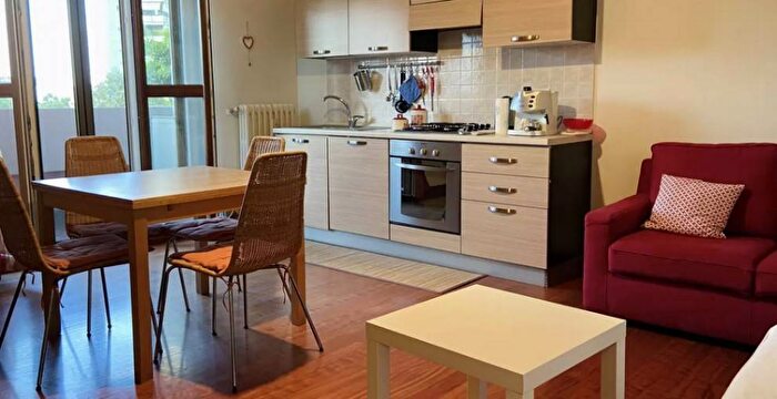 Appartamento trilocale in affitto in Corso Lodi, Lodi Brenta, Milano