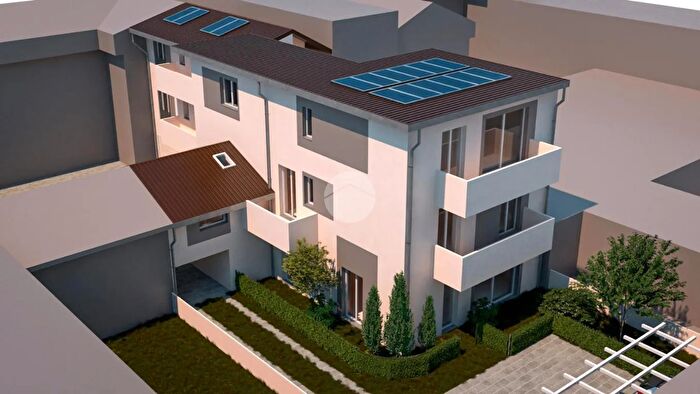 Appartamento trilocale in vendita in Corso Roma, Cesano Maderno