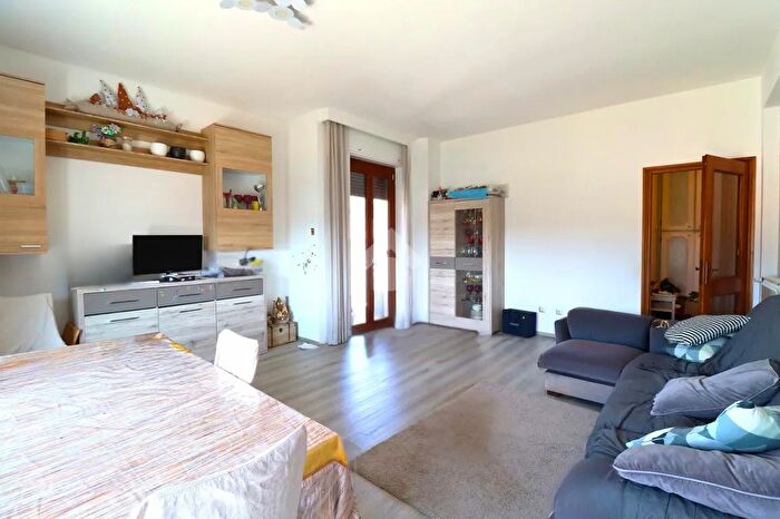 Appartamento quadrilocale in vendita in Via Mola di Bernardo, Terni