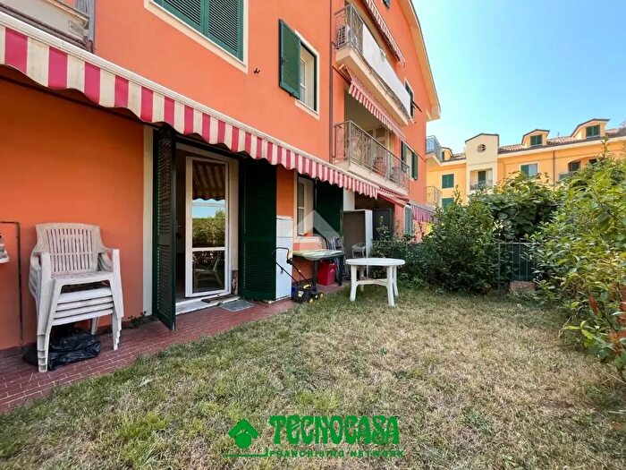 Appartamento monolocale in vendita in Via Melara, Fosdinovo