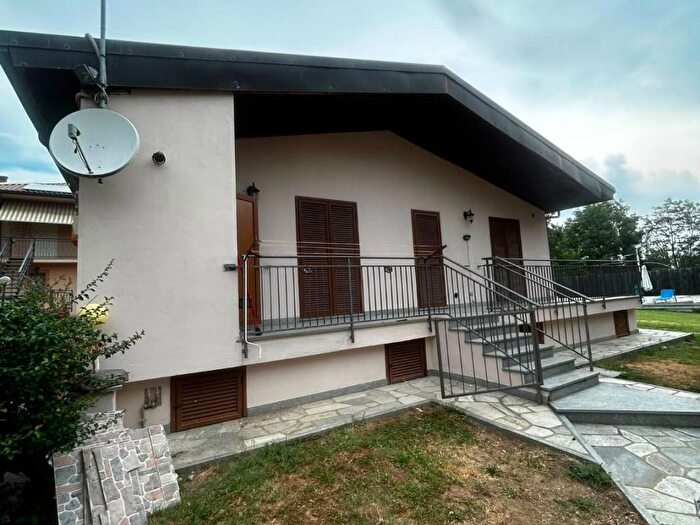 Casa trilocale in affitto in Via Riva Bassa, Bibiana