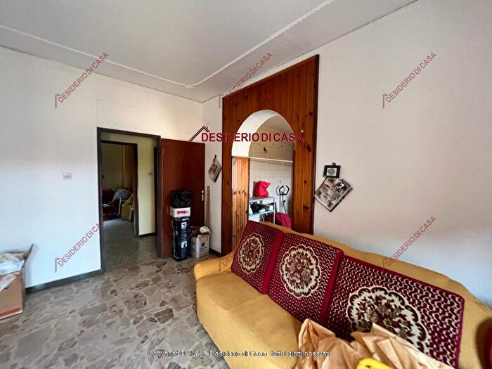 Appartamento con 5 locali in vendita in Cassano Allo Ionio