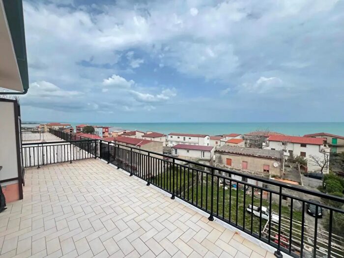 Appartamento bilocale in vendita in Contrada San Cataldo, Cariati