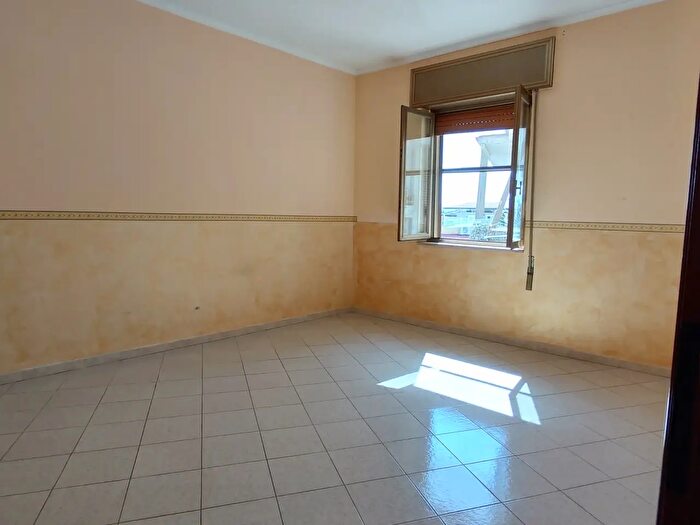 Appartamento trilocale in vendita in Via Cupa del Principe, Napoli