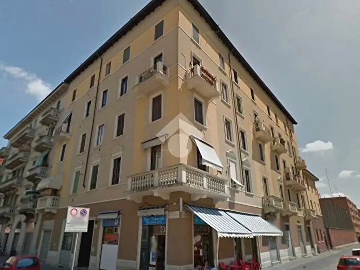 Appartamento bilocale in vendita in Via dei Cinquecento, Milano