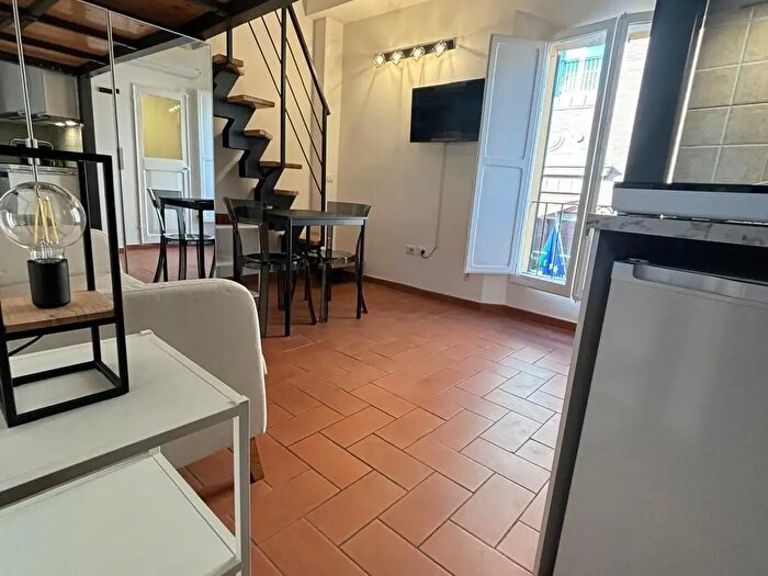 Appartamento monolocale in affitto in a Parigi, Bologna