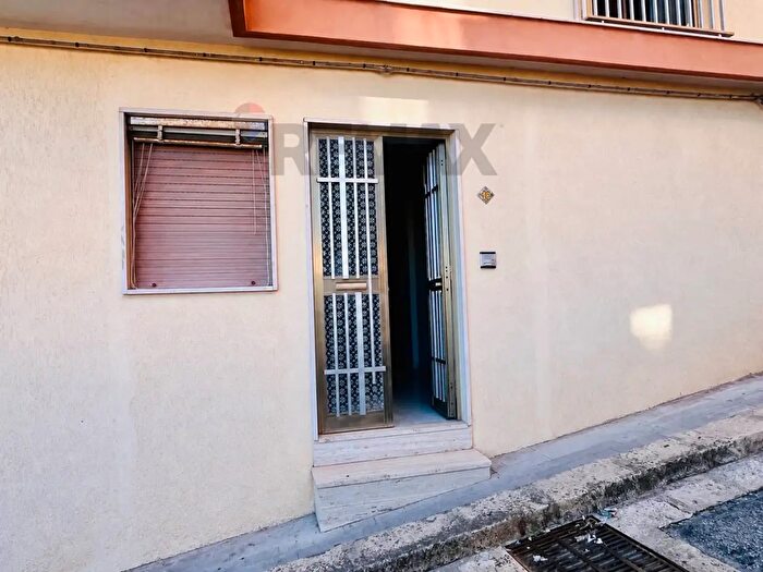 Appartamento quadrilocale in vendita in Via GMazza, Ragusa