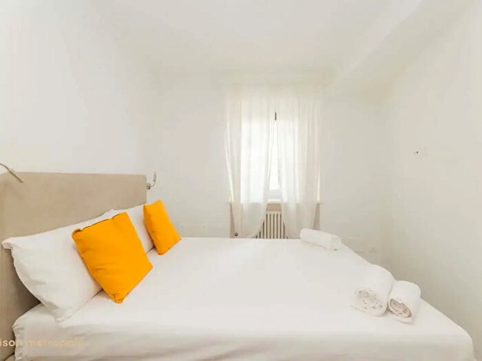 Appartamento monolocale in affitto in Via Santa Chiara, Torino