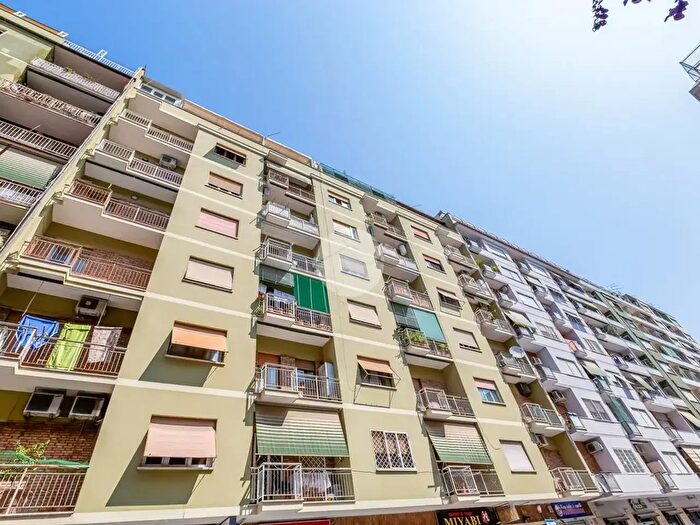 Appartamento quadrilocale in vendita in Via Antonio Roiti, Roma