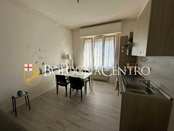 Appartamento bilocale in affitto in Via Luigi Vestri, Bologna