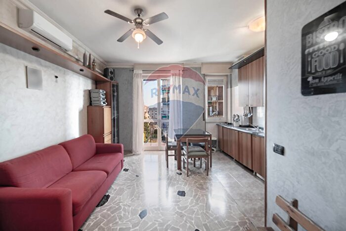 Appartamento bilocale in vendita in Via Risorgimento, Cinisello Balsamo