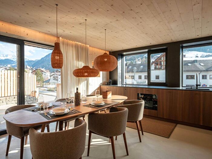 Appartamento quadrilocale in affitto in Via Stazione, Ortisei