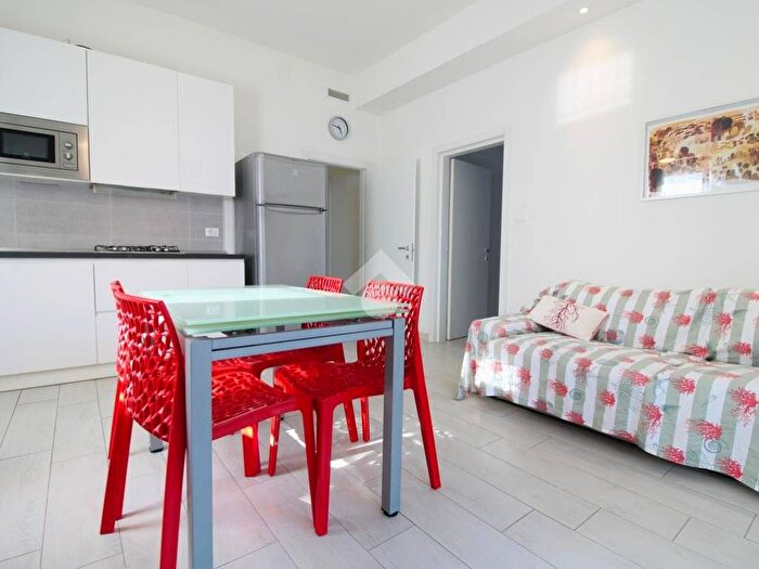 Appartamento quadrilocale in affitto in Via Andrea Bafile, Lido Centro Ovest, Jesolo