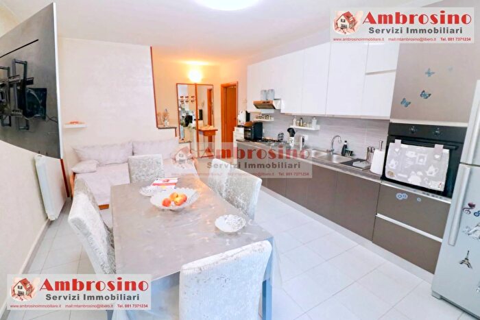 Appartamento quadrilocale in vendita in Via Casacelle, Giugliano In Campania