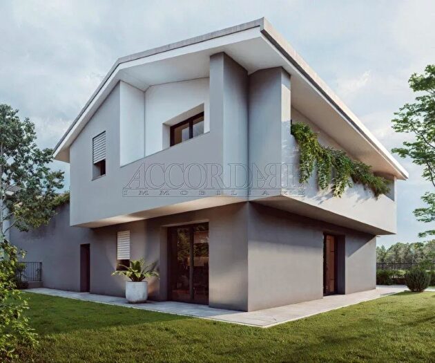 Casa con 6 locali in vendita in Campodoro