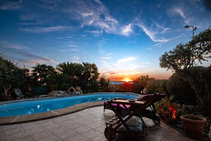 Casa con 6 locali in vendita in Via Mare Mediterraneo, Santa Marinella