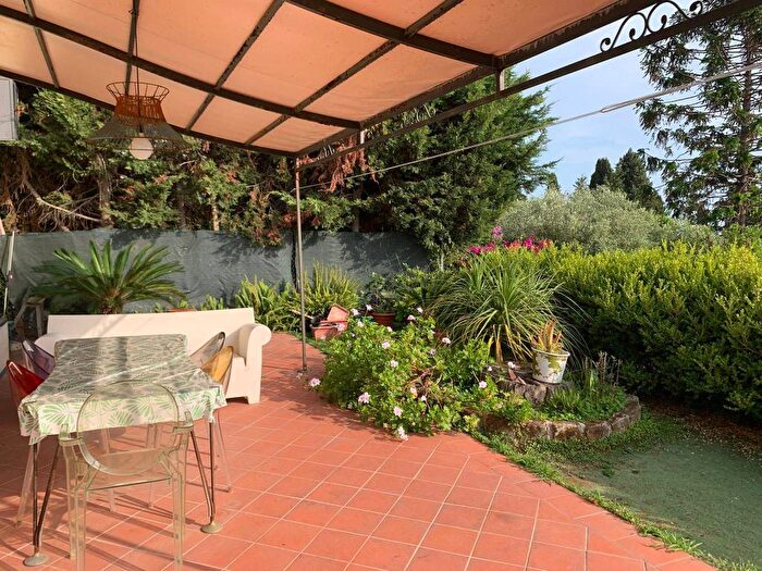 Appartamento monolocale in affitto in Via Vecchia San Gennaro, Pozzuoli Alta, Pozzuoli