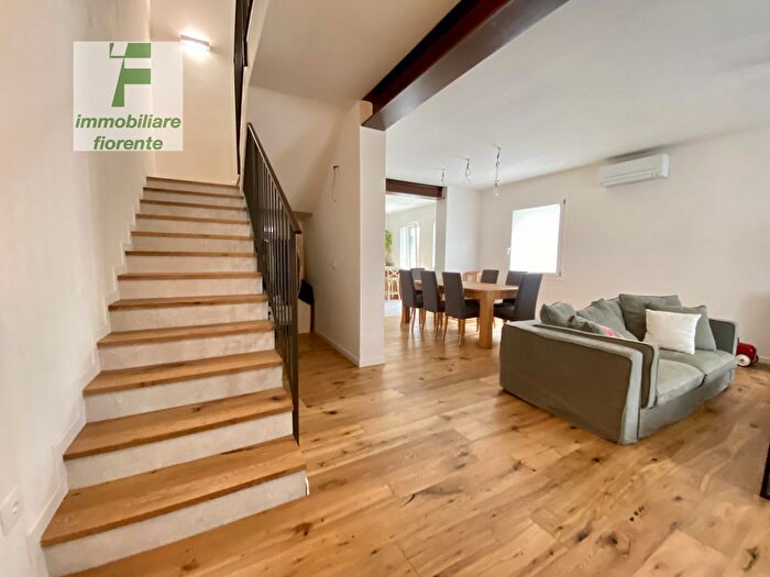 Casa con 5 locali in vendita in Via Querini, Padova