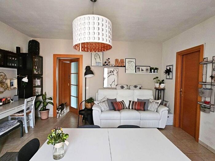 Appartamento con 5 locali in affitto in Str dei Cappuccini, Cappuccini, Siena