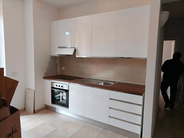 Appartamento bilocale in affitto in Via Pescara, Villa Fiorelli, Roma