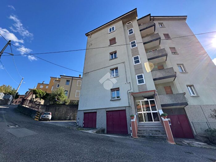 Appartamento trilocale in vendita in Via delle Linfe, Trieste